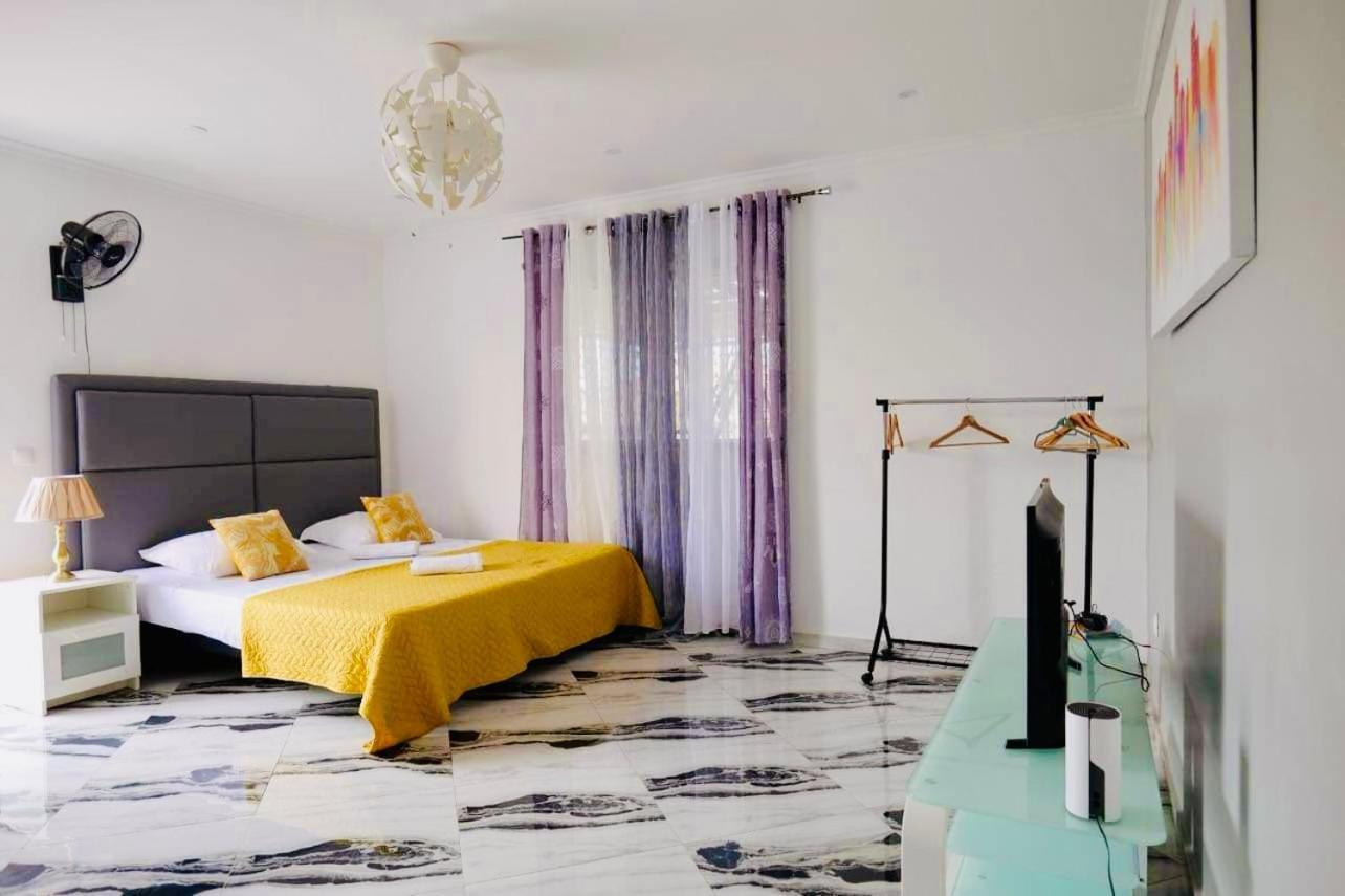 Hotel Xinte Na Casa Tarrafal  Buitenkant foto